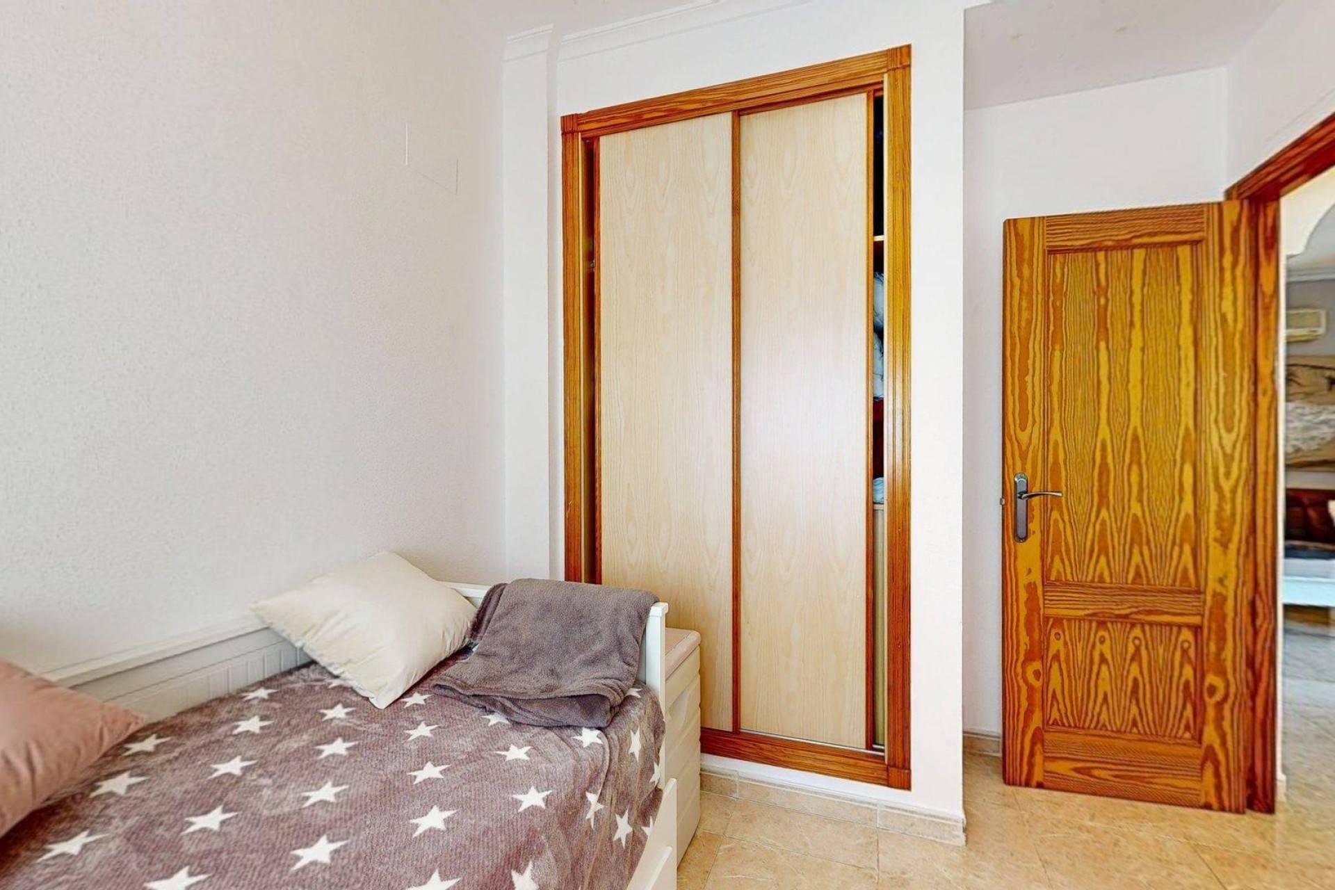 Resale - Apartment / flat - Arenales del Sol