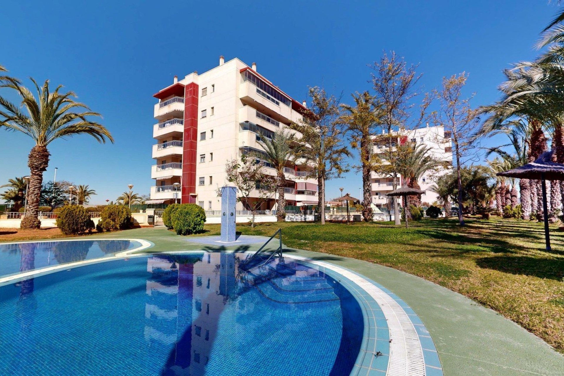 Resale - Apartment / flat - Arenales del Sol