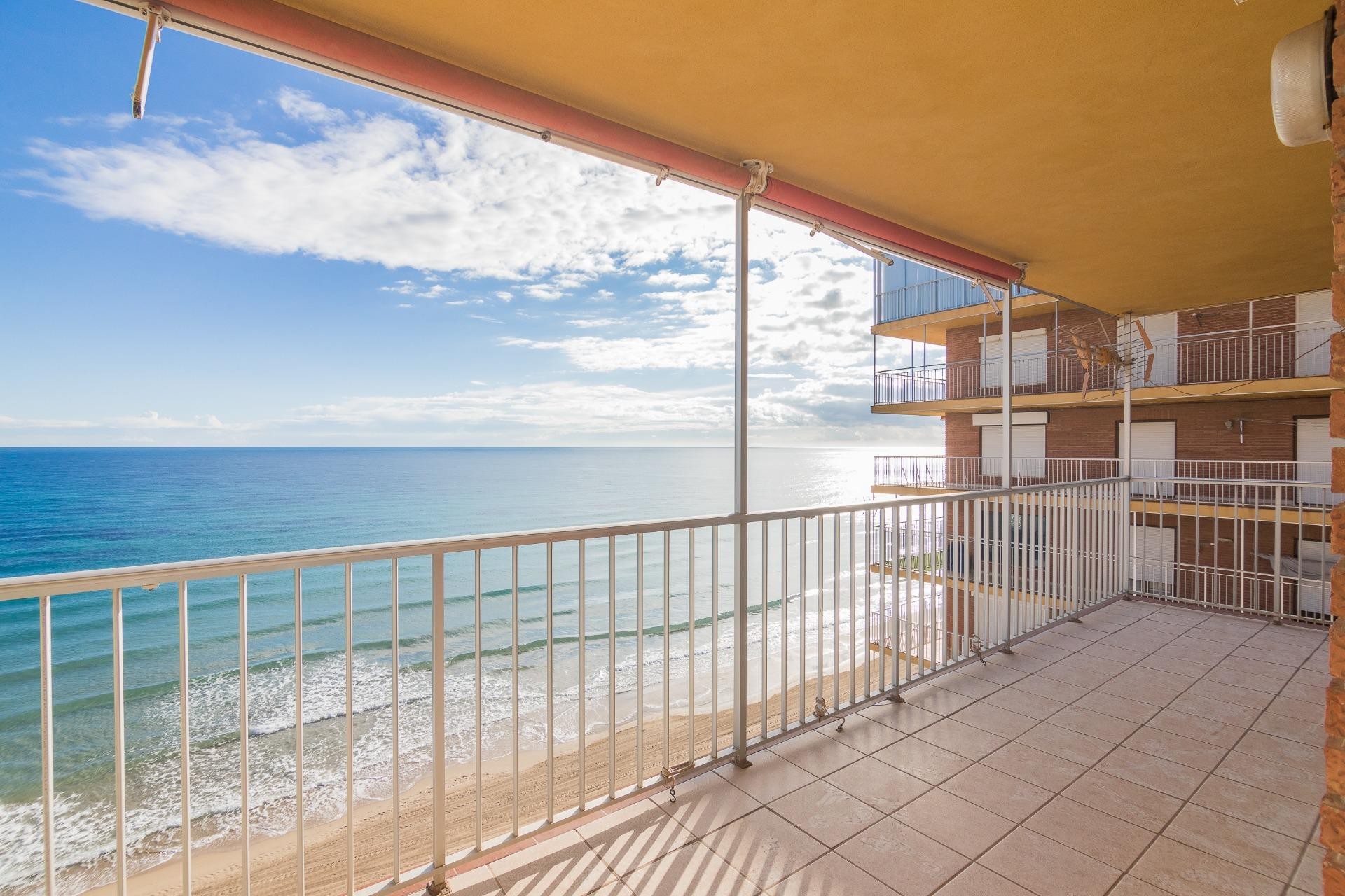 Resale - Apartment / flat - Arenales del Sol