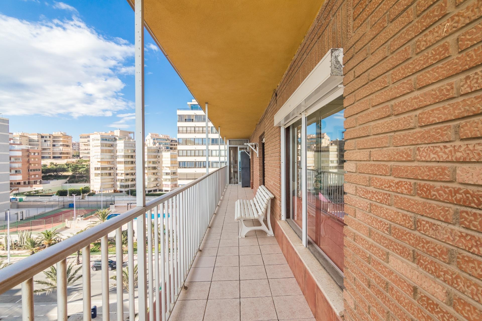 Resale - Apartment / flat - Arenales del Sol