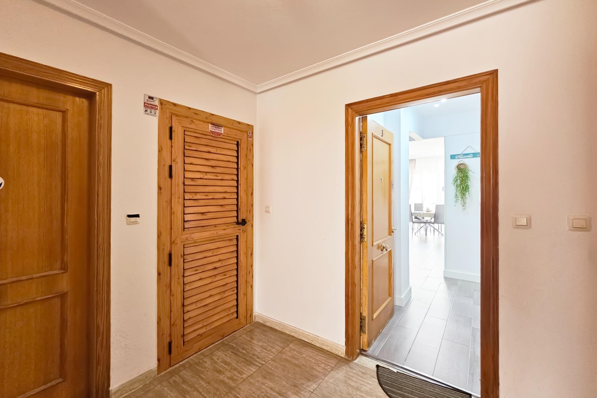 Resale - Apartment / flat - Arenales del Sol