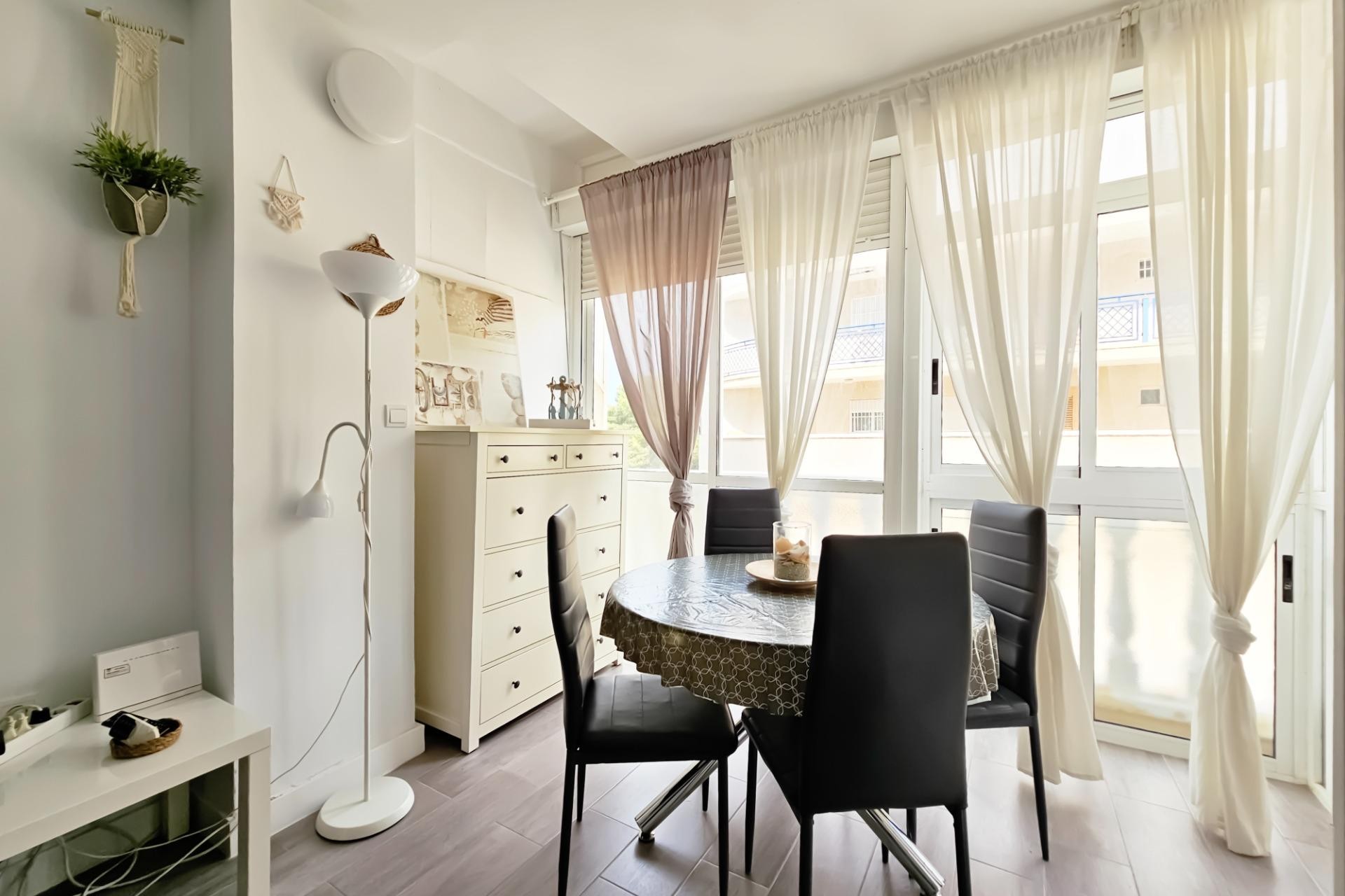 Resale - Apartment / flat - Arenales del Sol
