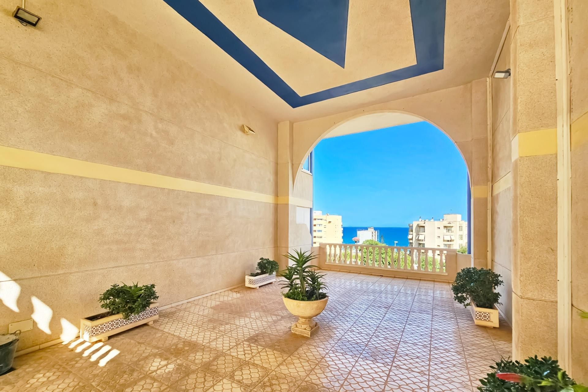 Resale - Apartment / flat - Arenales del Sol