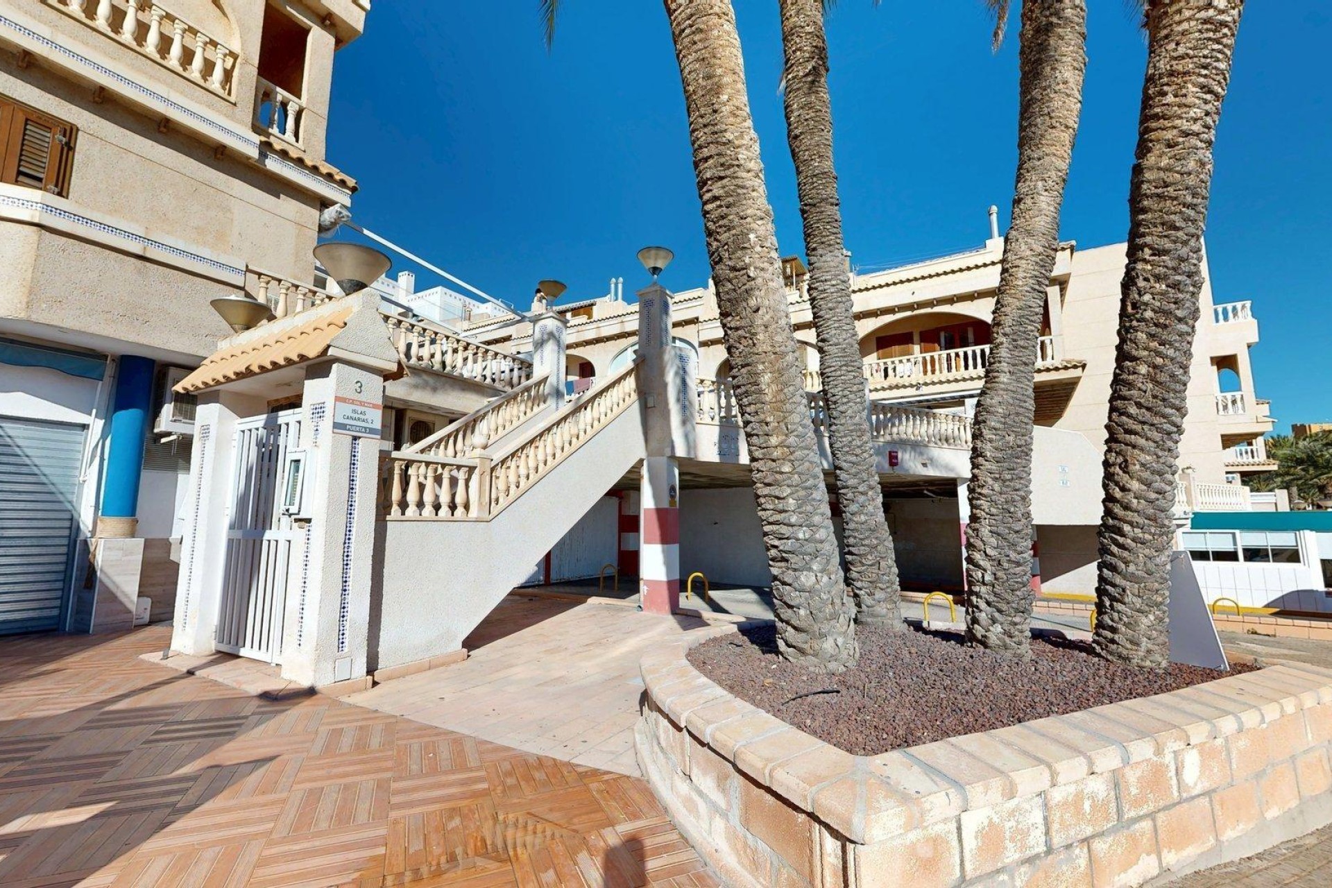 Resale - Apartment / flat - Arenales del Sol