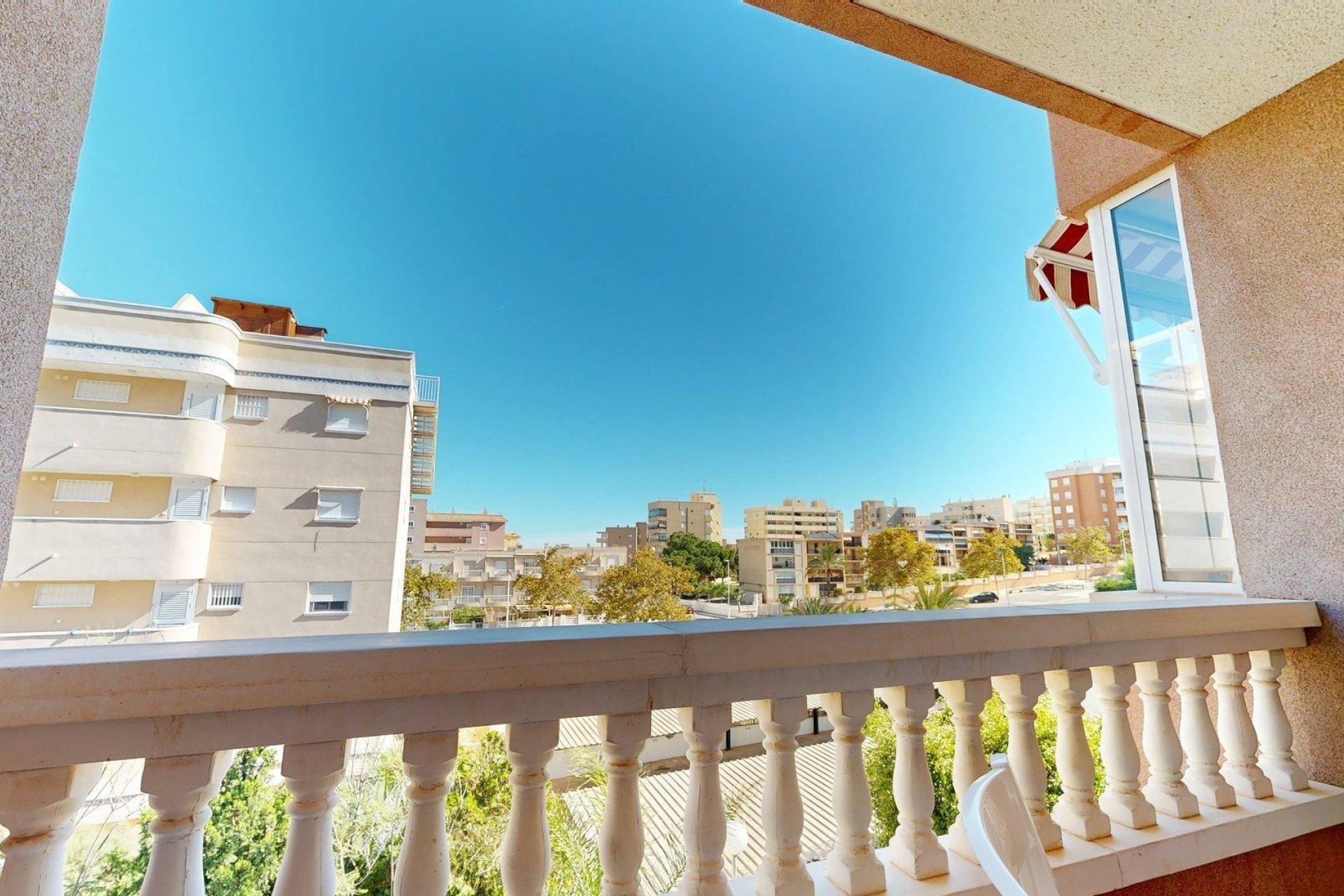 Resale - Apartment / flat - Arenales del Sol
