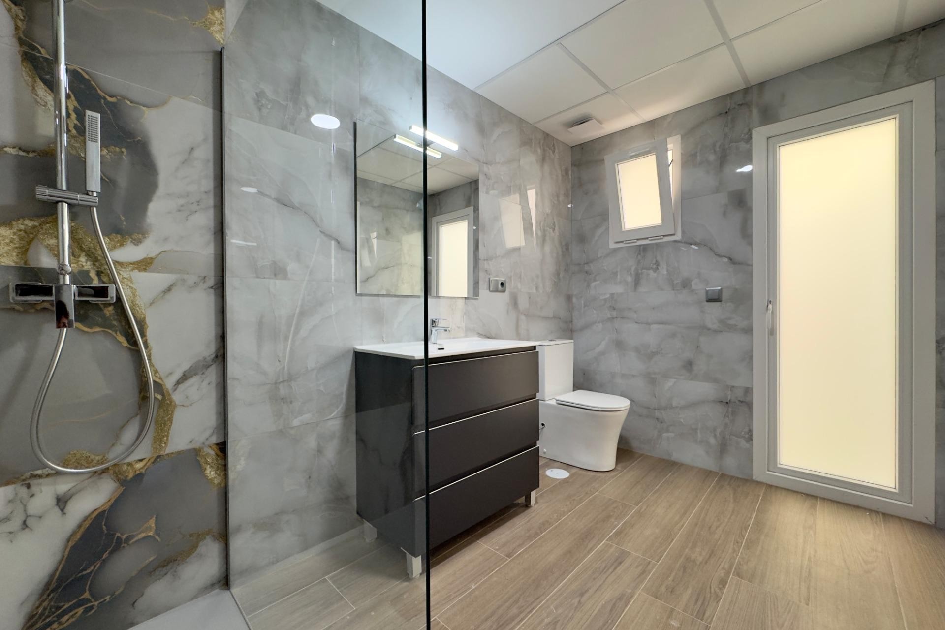 Resale - Apartment / flat - Aspe - Centro