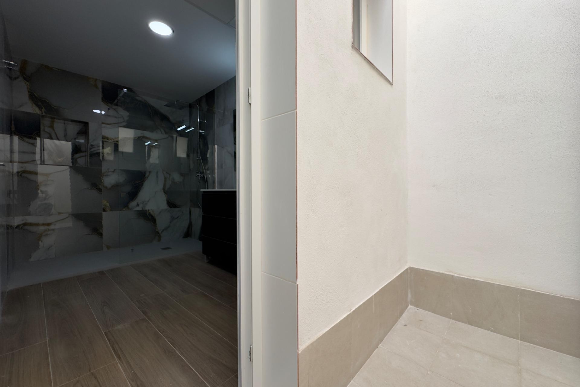 Resale - Apartment / flat - Aspe - Centro