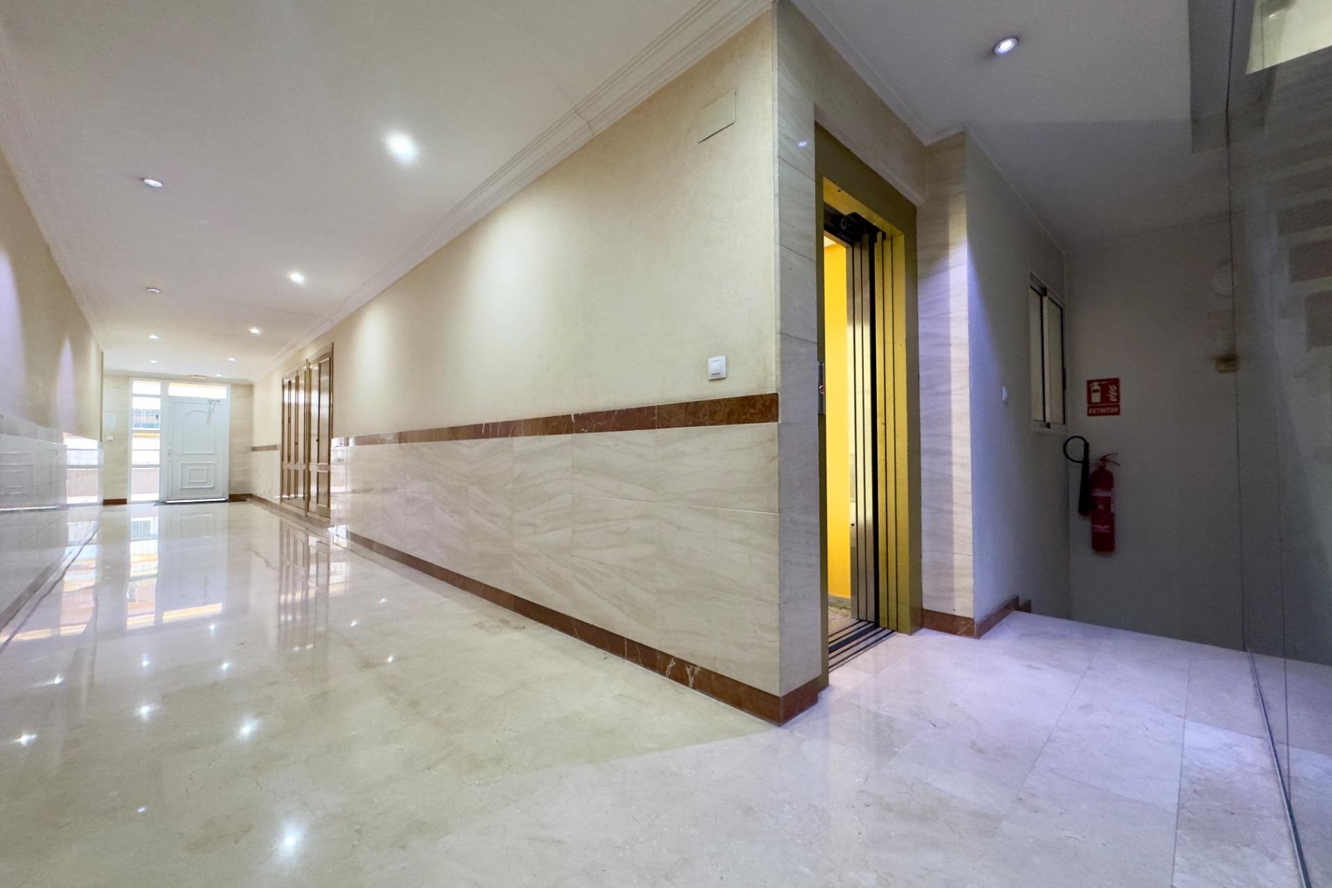 Resale - Apartment / flat - Aspe - La Serranica - Sagrado Corazón