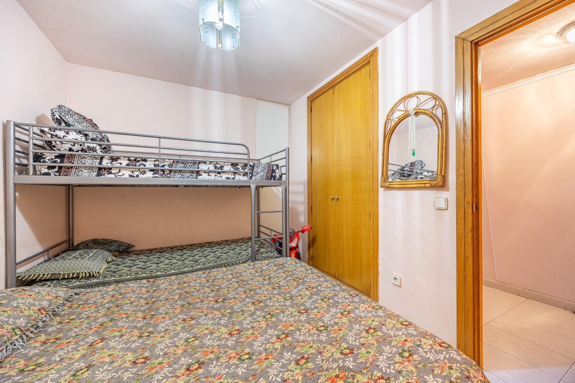 Resale - Apartment / flat - Benidorm - Colonia Madrid