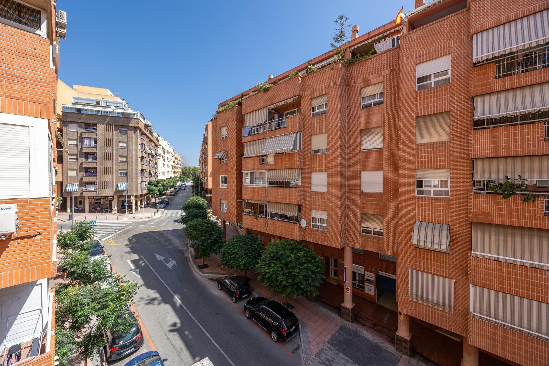 Resale - Apartment / flat - Benidorm - Colonia Madrid