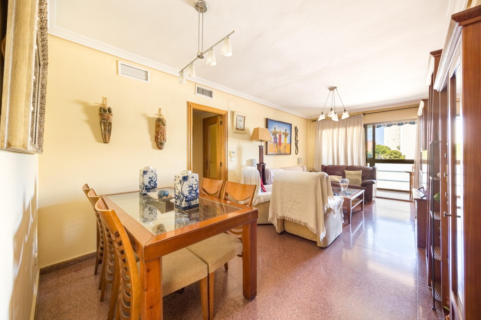Resale - Apartment / flat - Benidorm - Colonia Madrid
