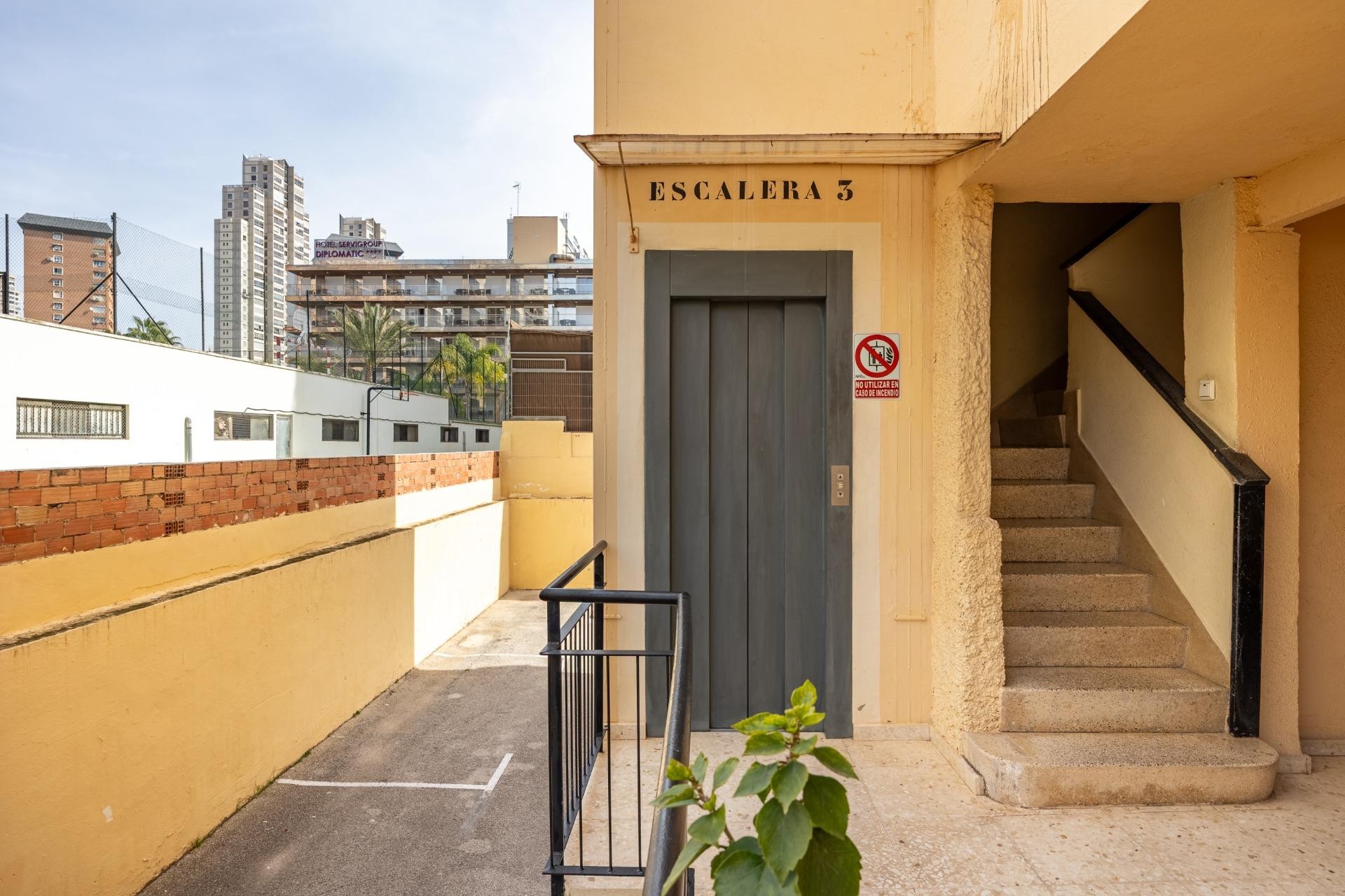 Resale - Apartment / flat - Benidorm - Levante