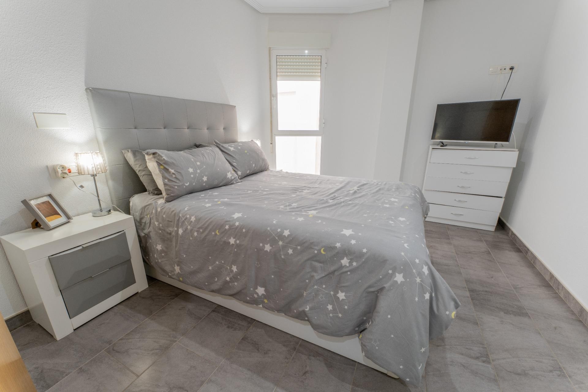 Resale - Apartment / flat - Dolores - Cervantes