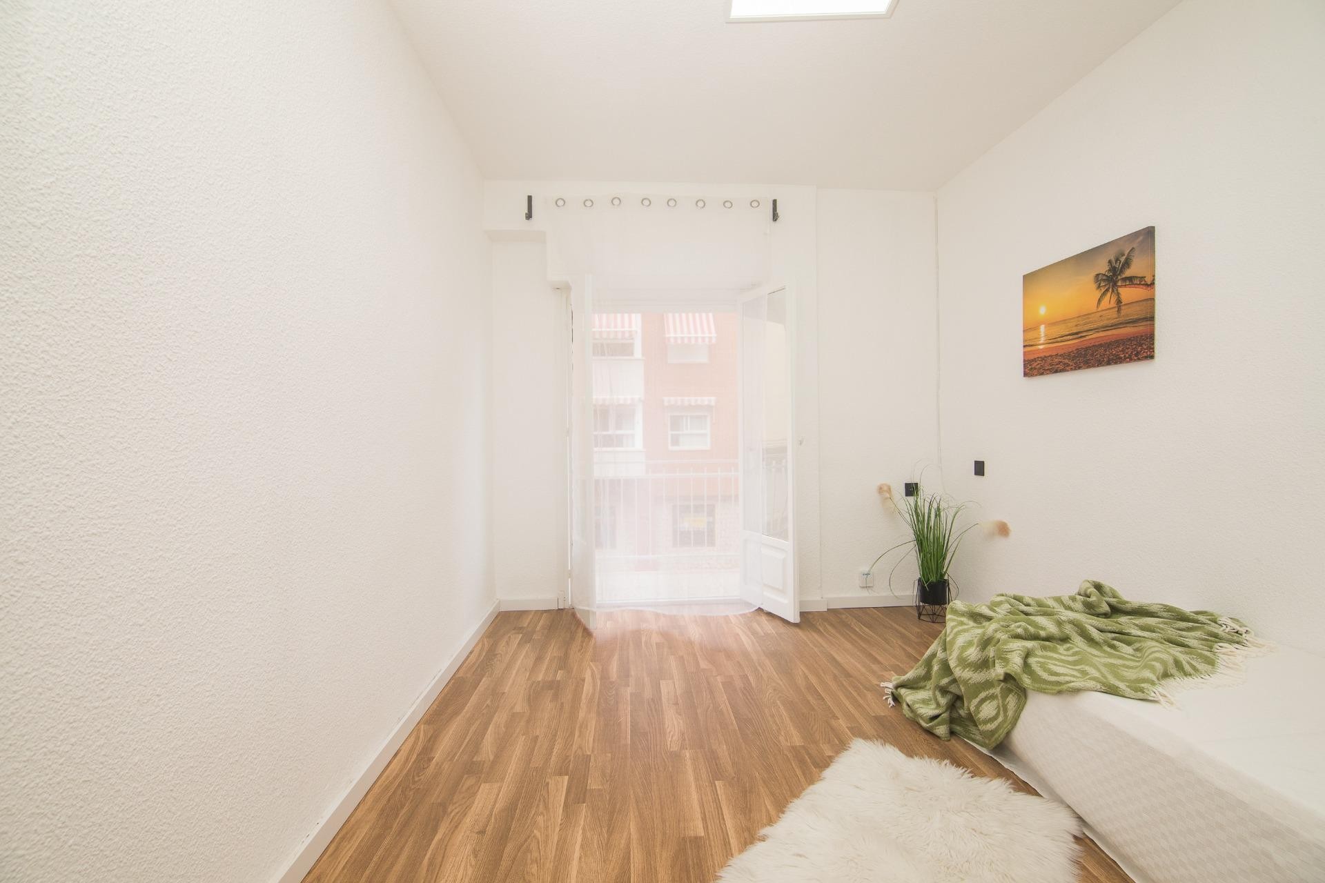 Resale - Apartment / flat - Elche - Altabix