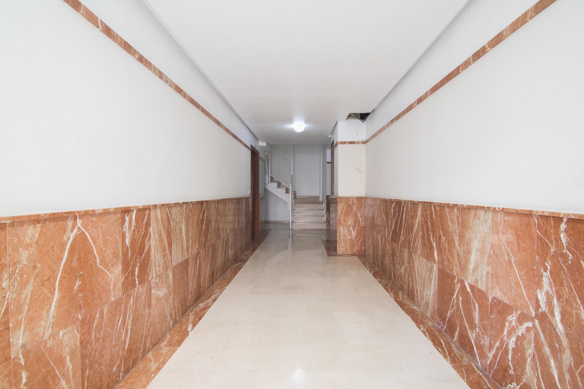 Resale - Apartment / flat - Elche - Altabix
