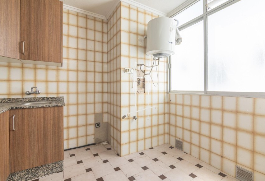Resale - Apartment / flat - Elche - Asilo - Pisos Azules