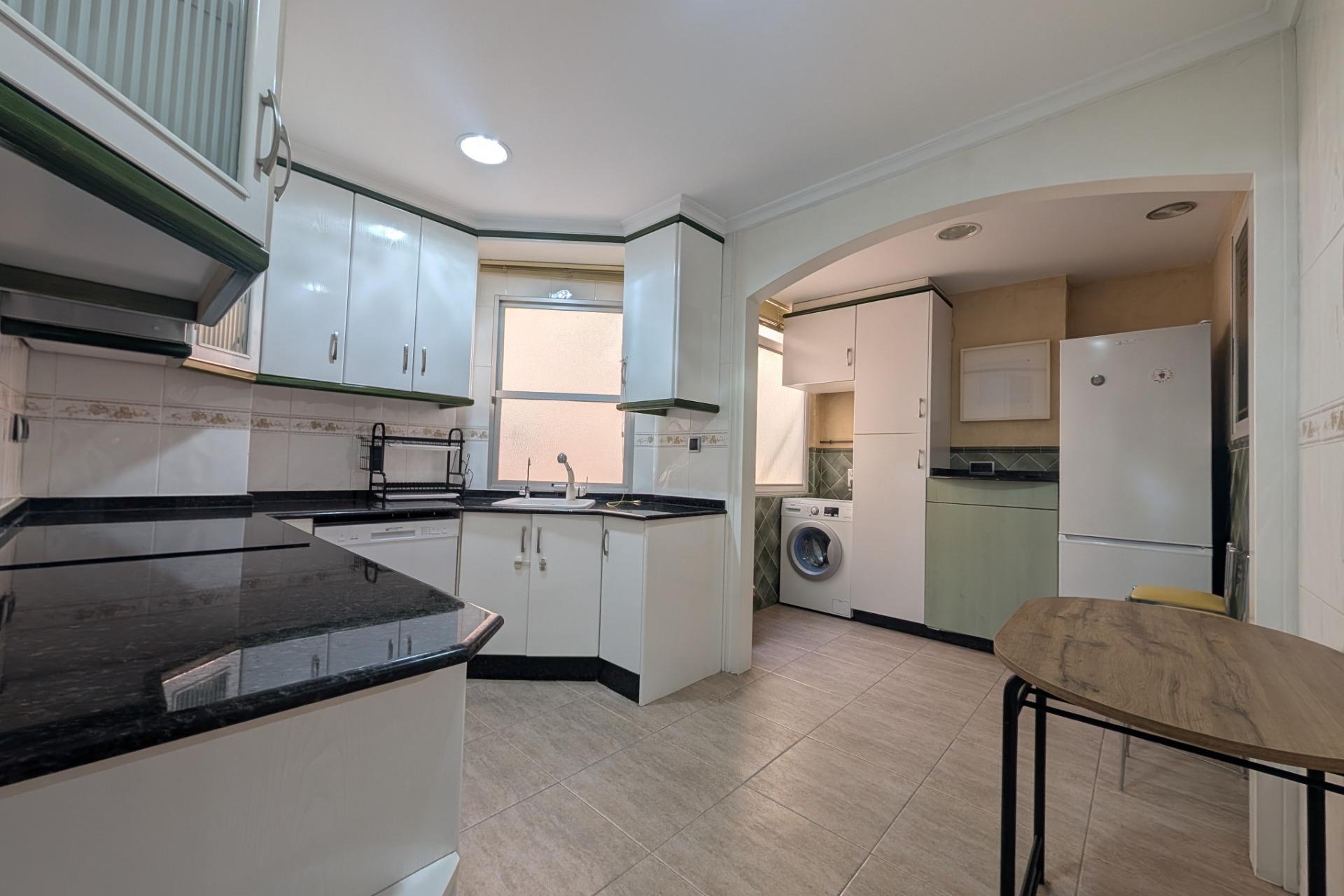 Resale - Apartment / flat - Elche - Asilo - Pisos Azules