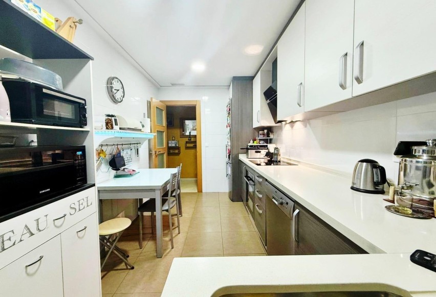 Resale - Apartment / flat - Elche - Asilo - Pisos Azules