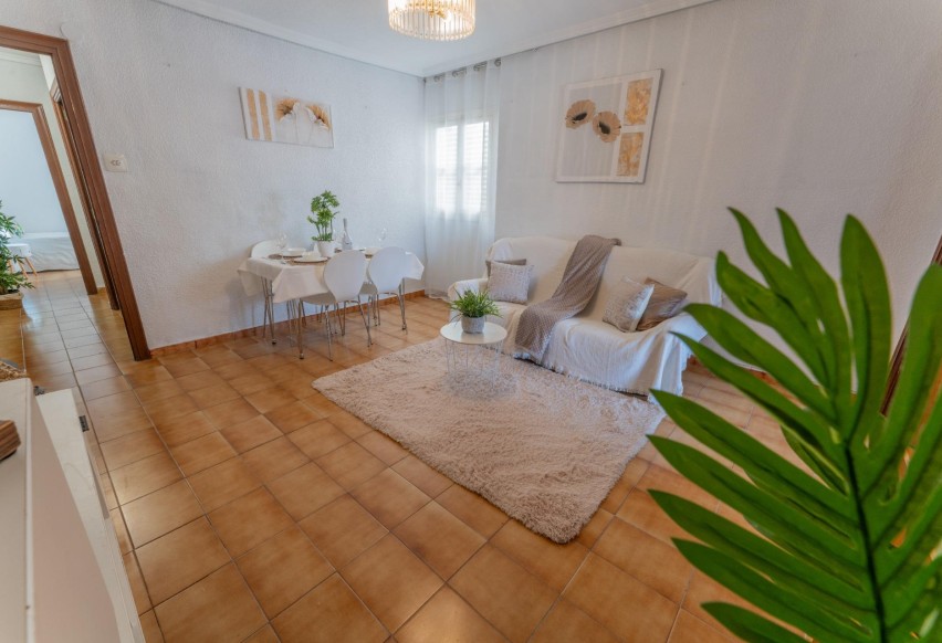 Resale - Apartment / flat - Elche - Asilo - Pisos Azules