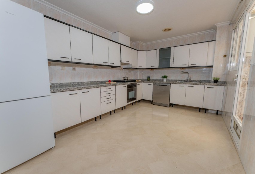Resale - Apartment / flat - Elche - Carrús Este