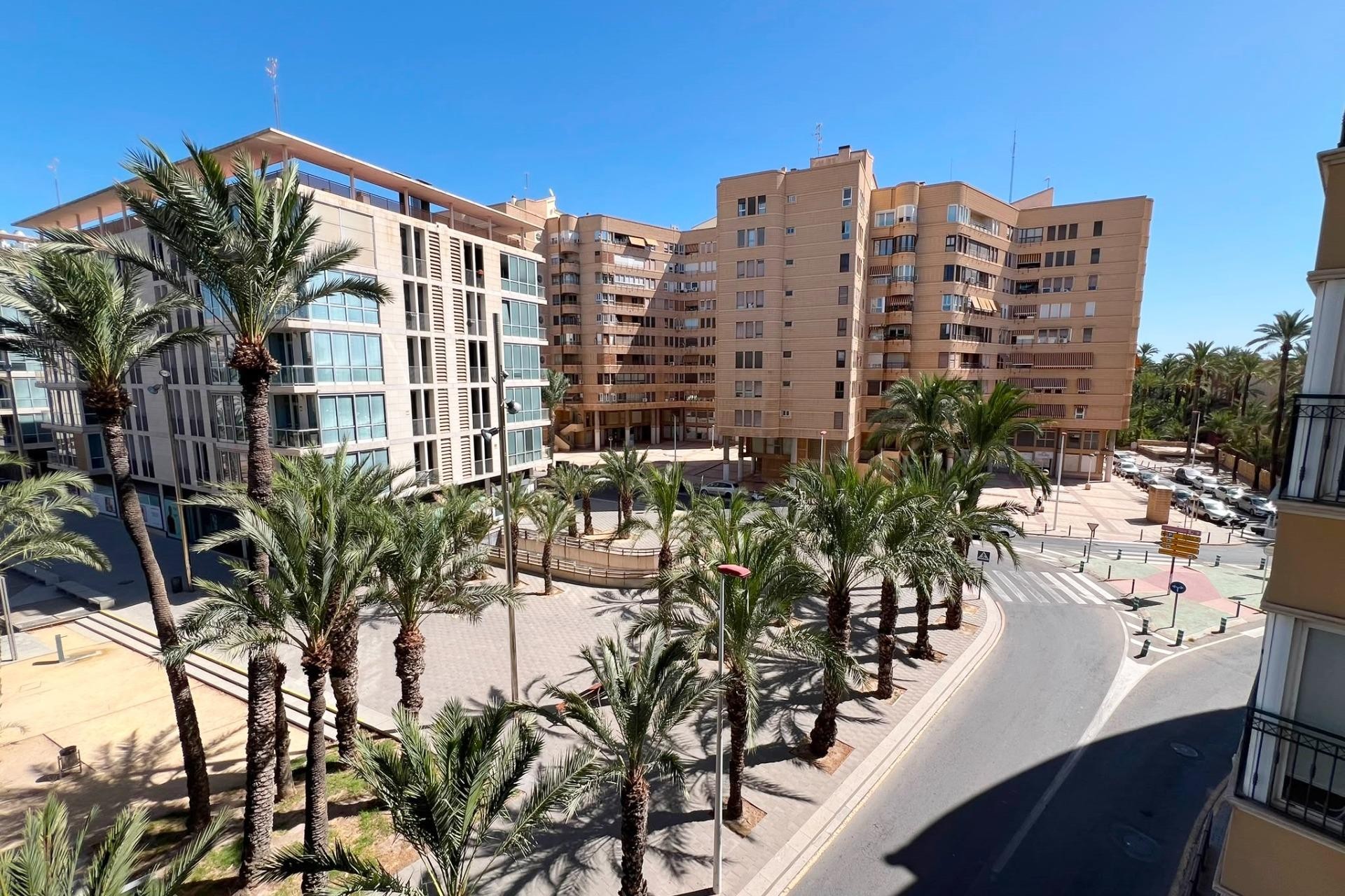 Resale - Apartment / flat - Elche - Center