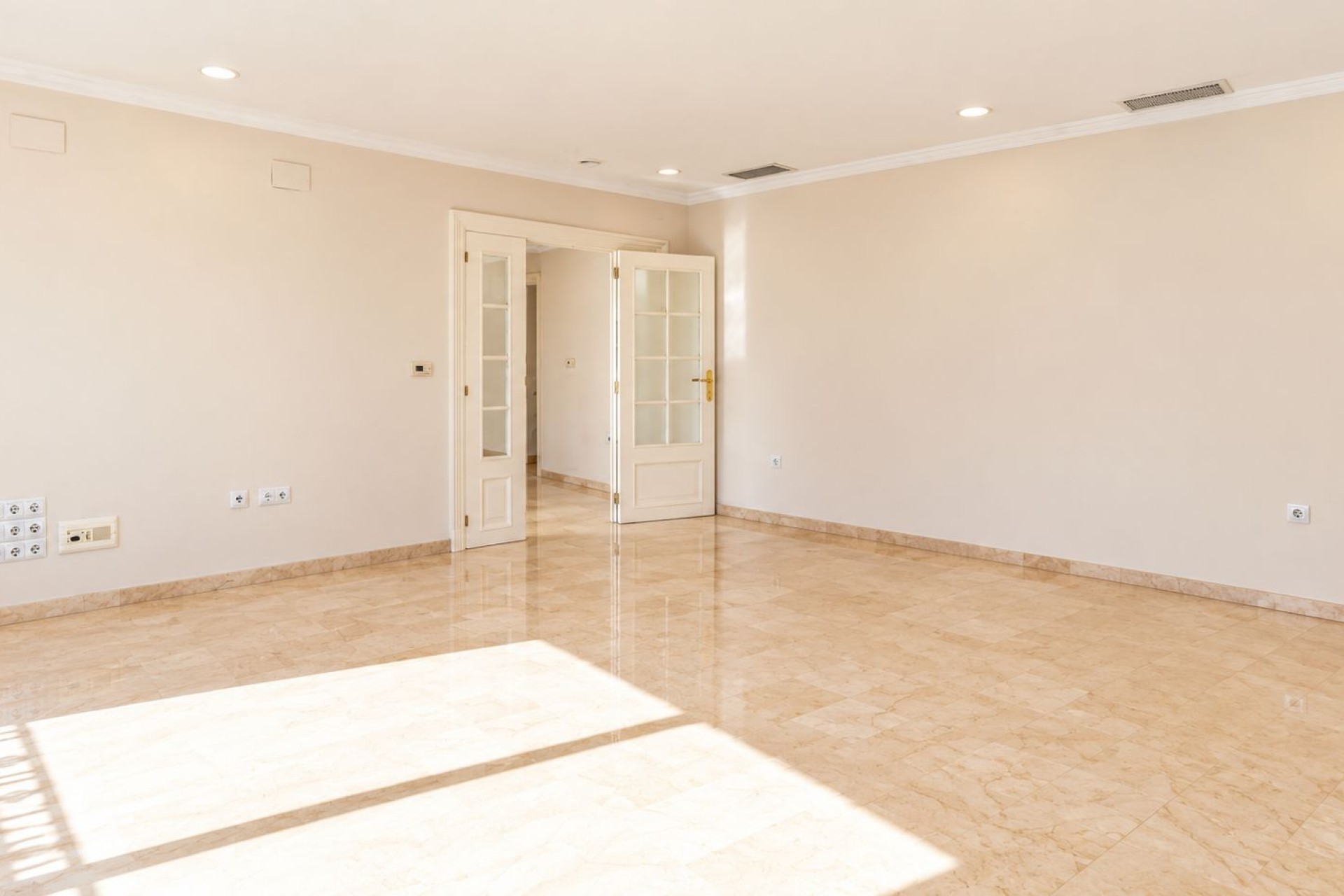 Resale - Apartment / flat - Elche - Center