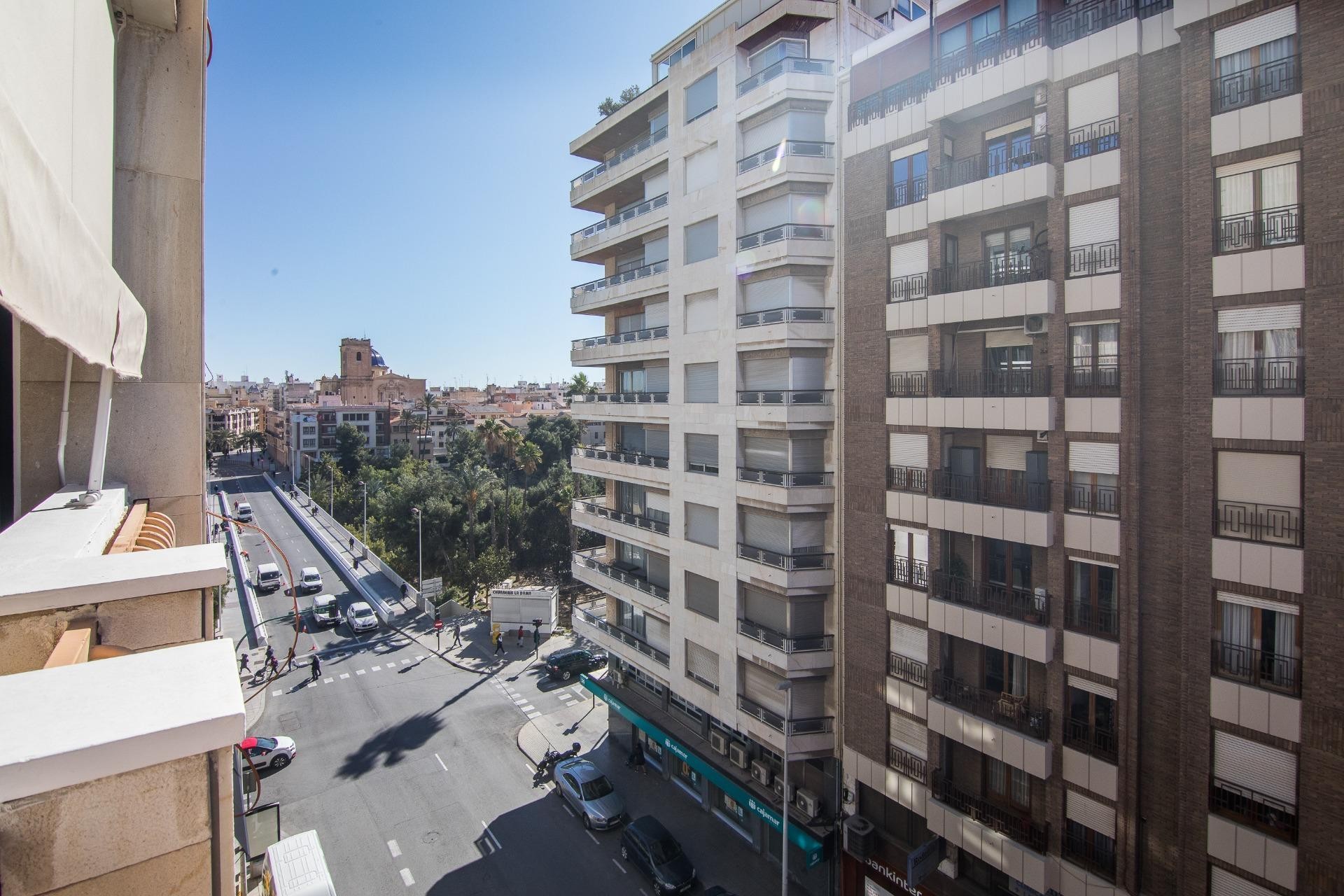 Resale - Apartment / flat - Elche - Center