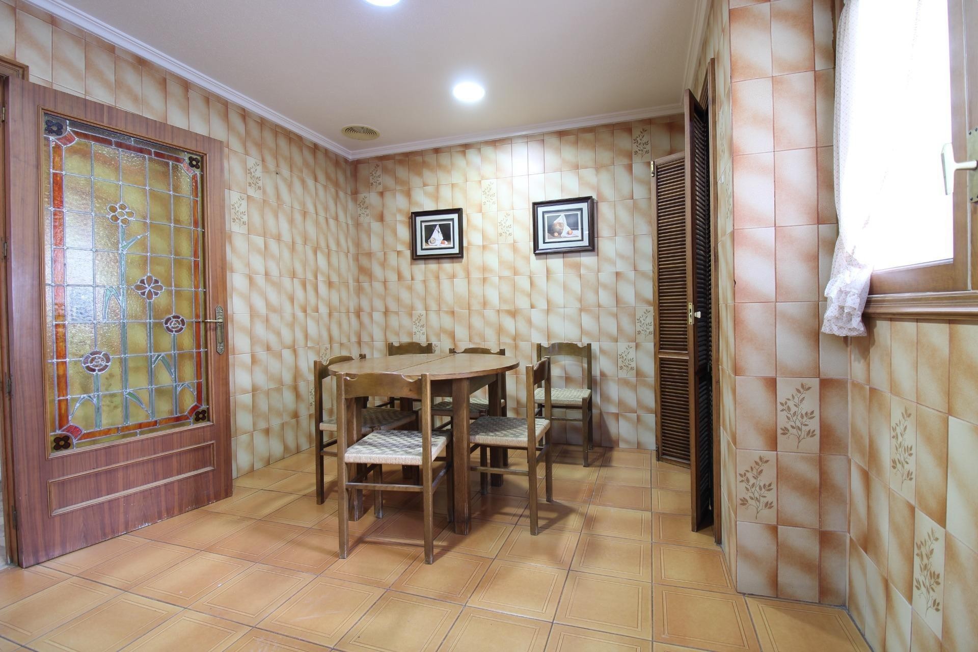 Resale - Apartment / flat - Elche - Center