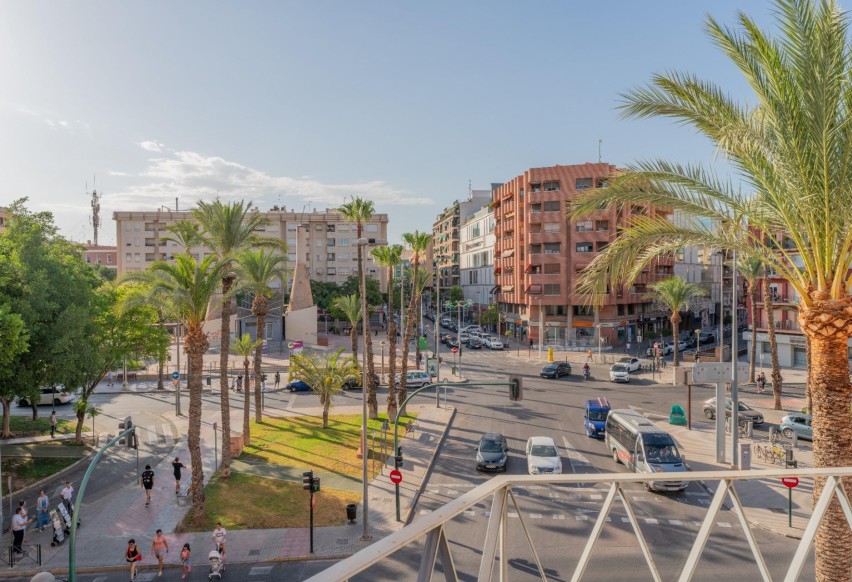 Resale - Apartment / flat - Elche - Center