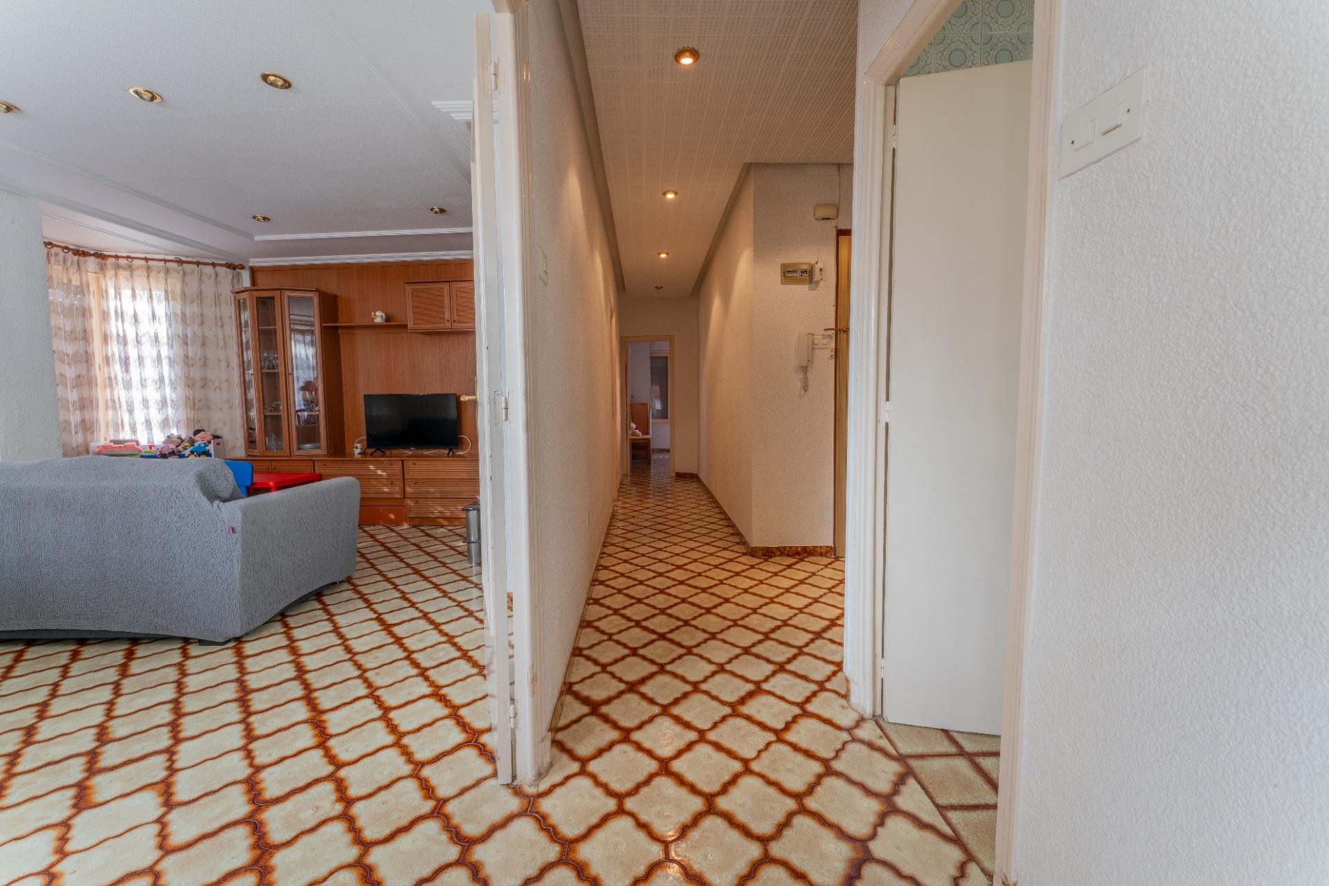 Resale - Apartment / flat - Elche - Center