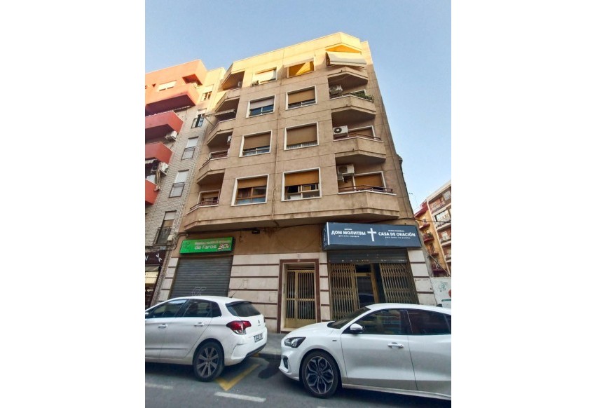 Resale - Apartment / flat - Elche - Center