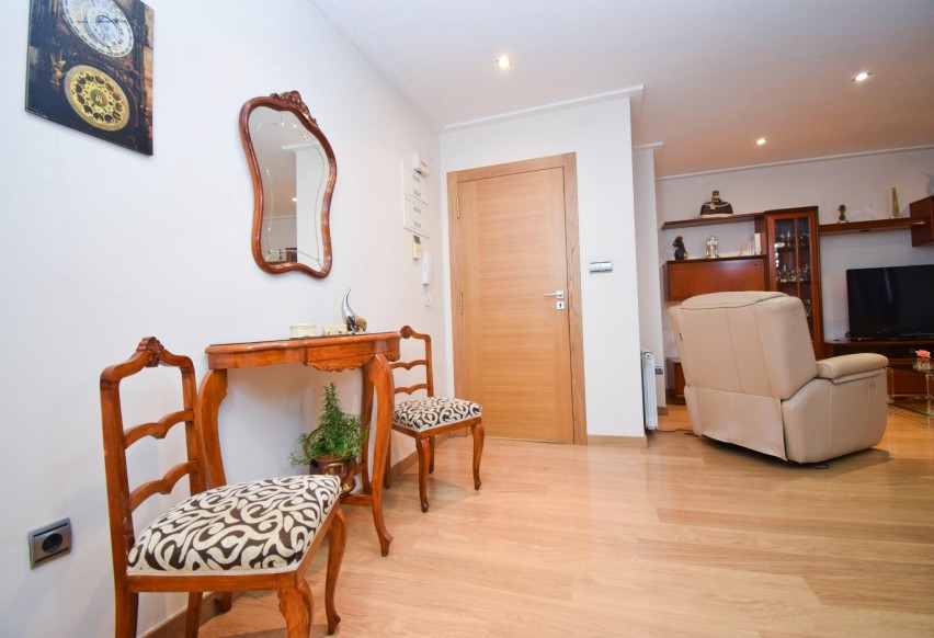 Resale - Apartment / flat - Elche - Center