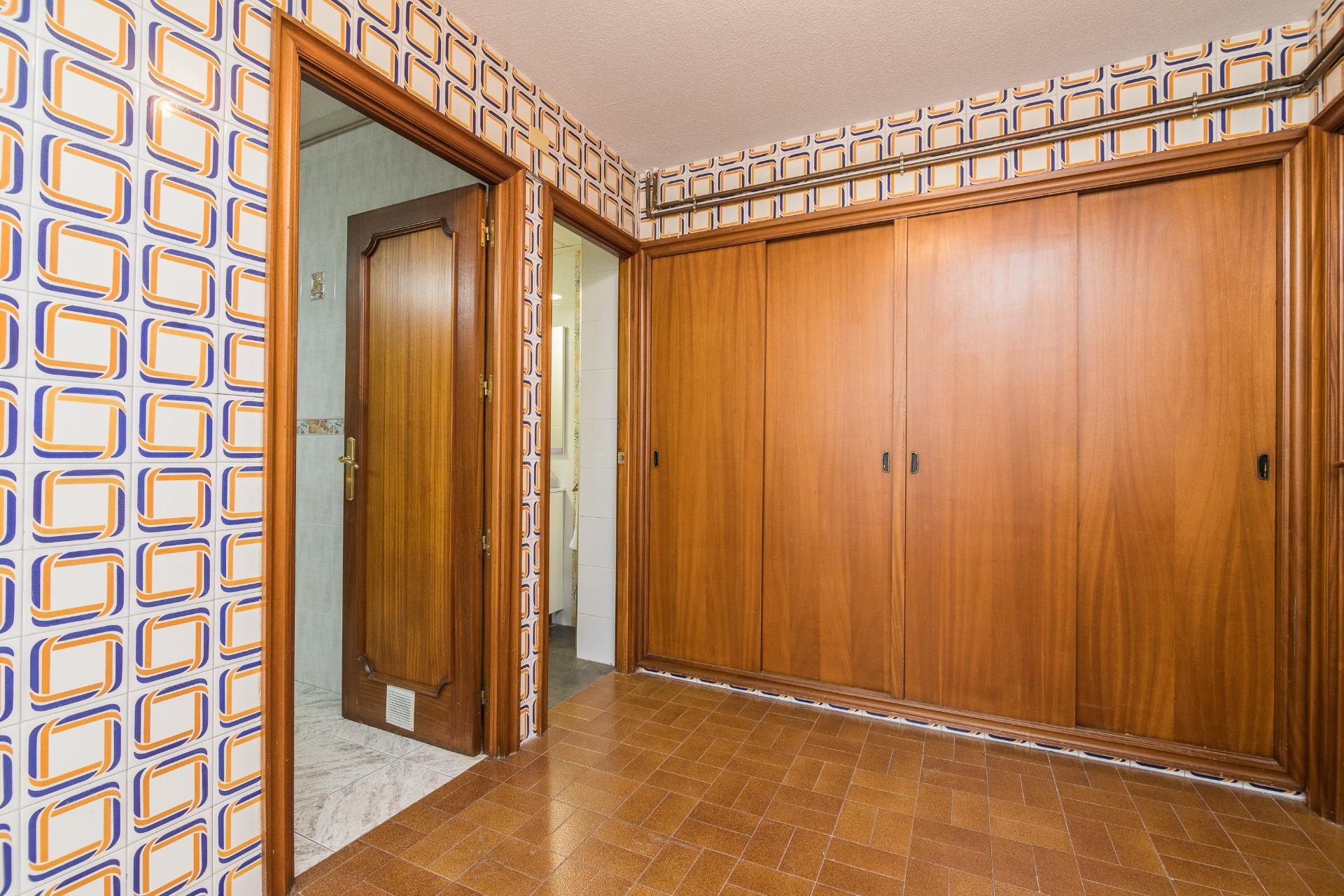 Resale - Apartment / flat - Elche - Center