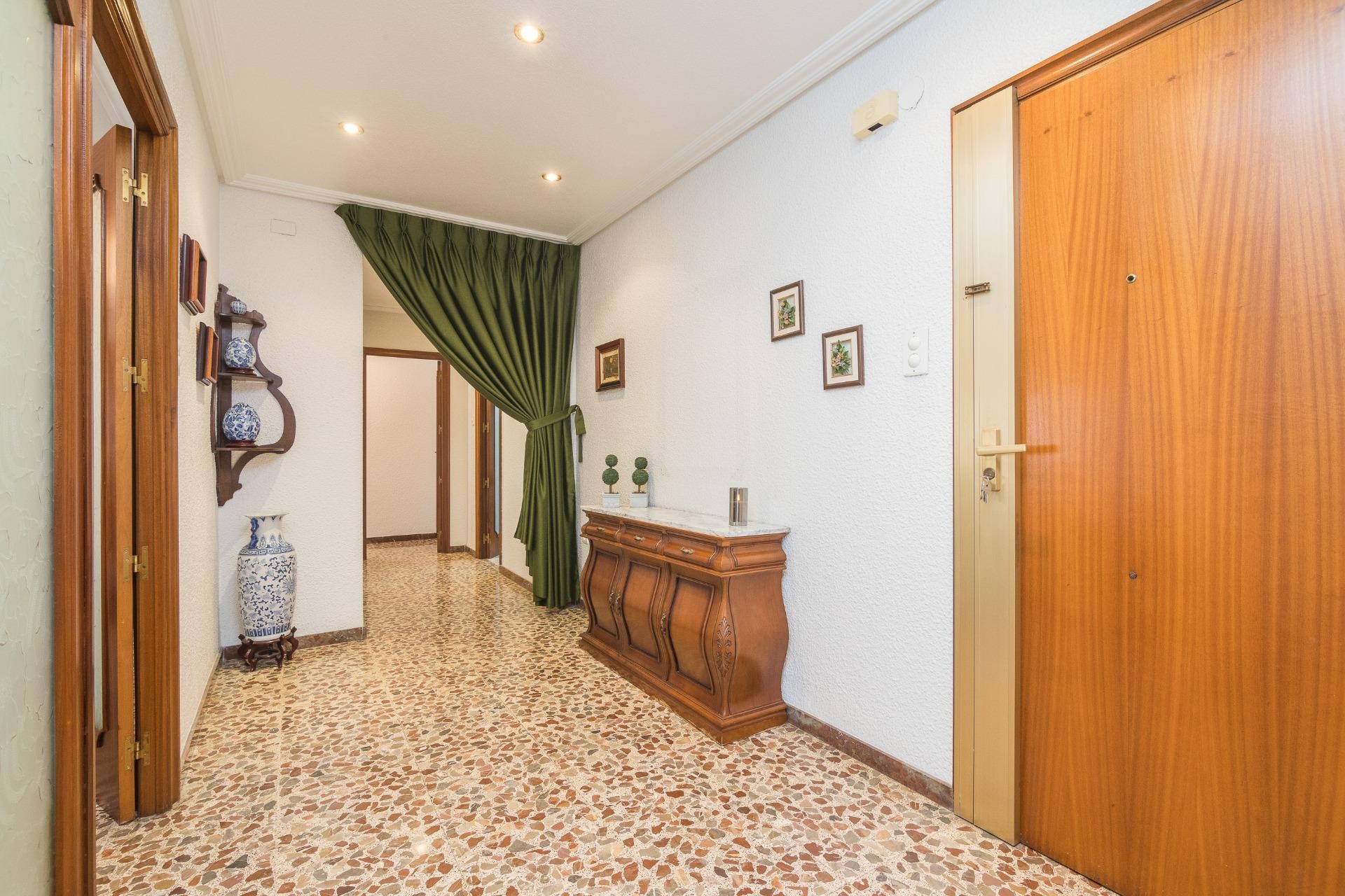 Resale - Apartment / flat - Elche - Center