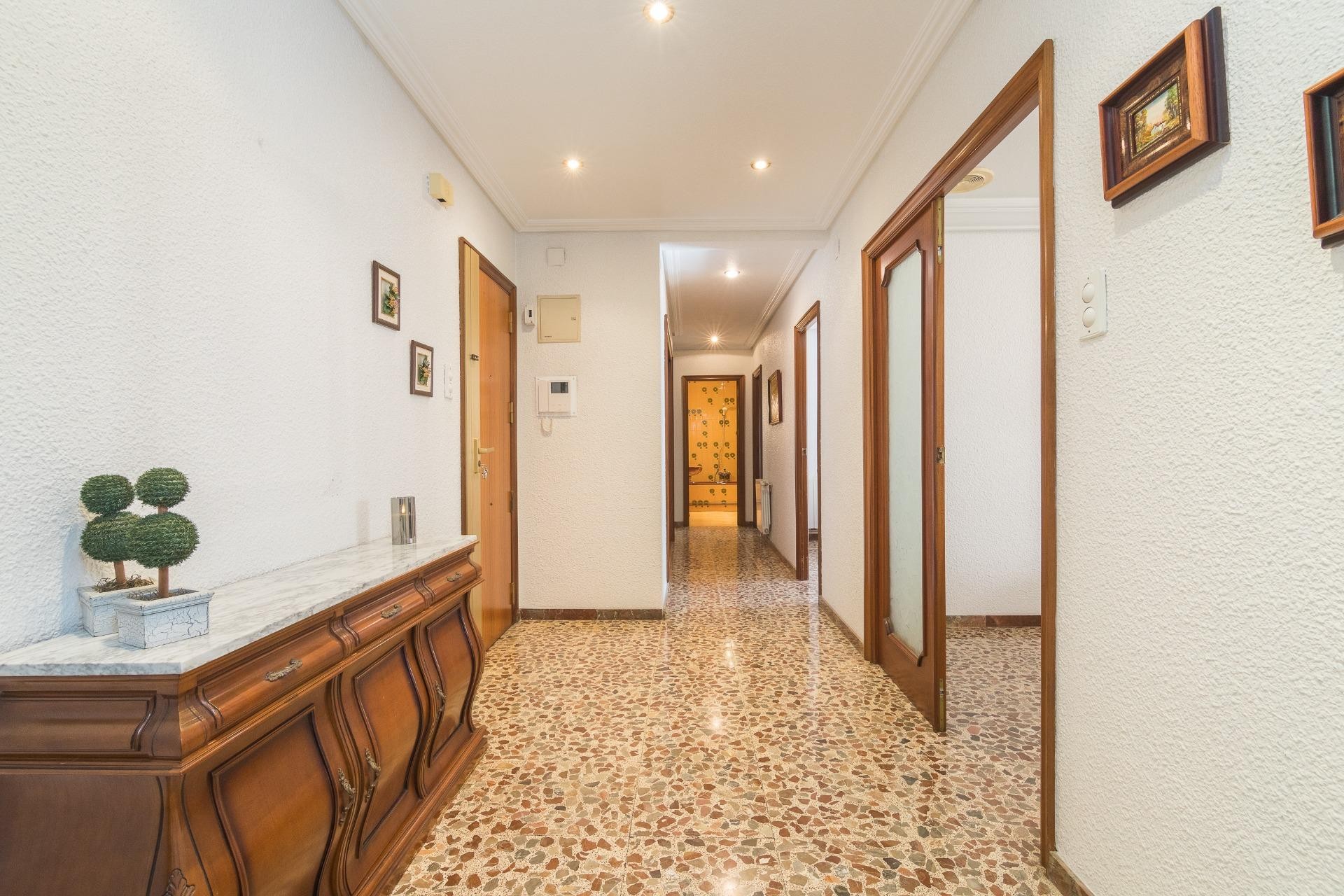 Resale - Apartment / flat - Elche - Center