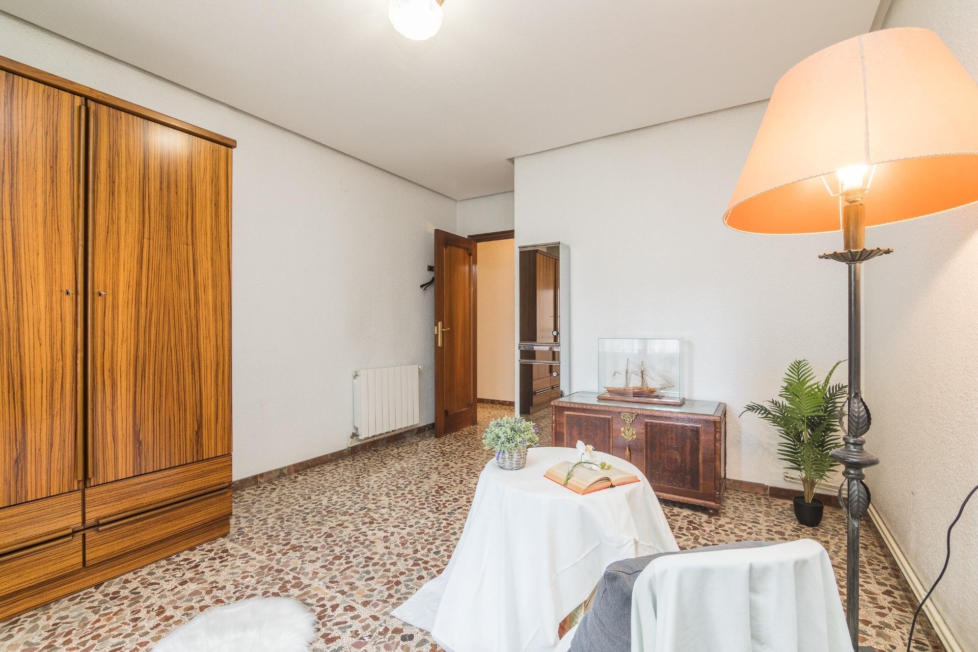 Resale - Apartment / flat - Elche - Center