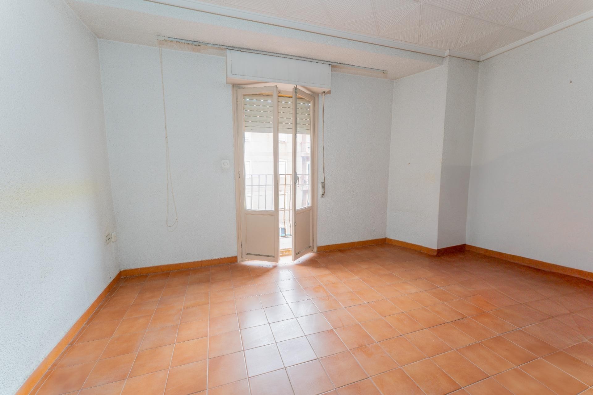 Resale - Apartment / flat - Elche - Center