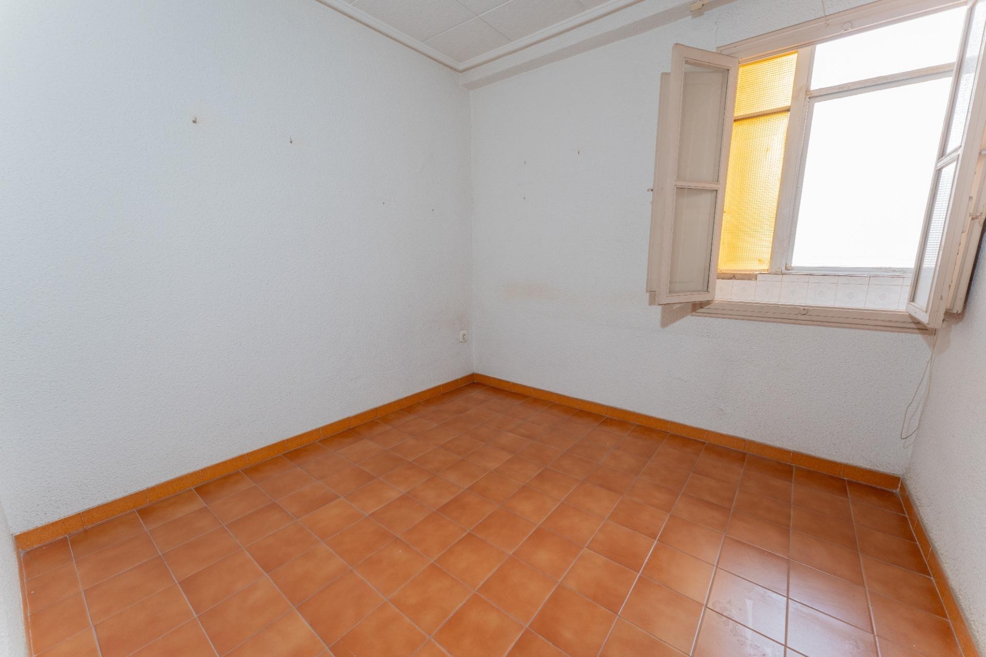 Resale - Apartment / flat - Elche - Center