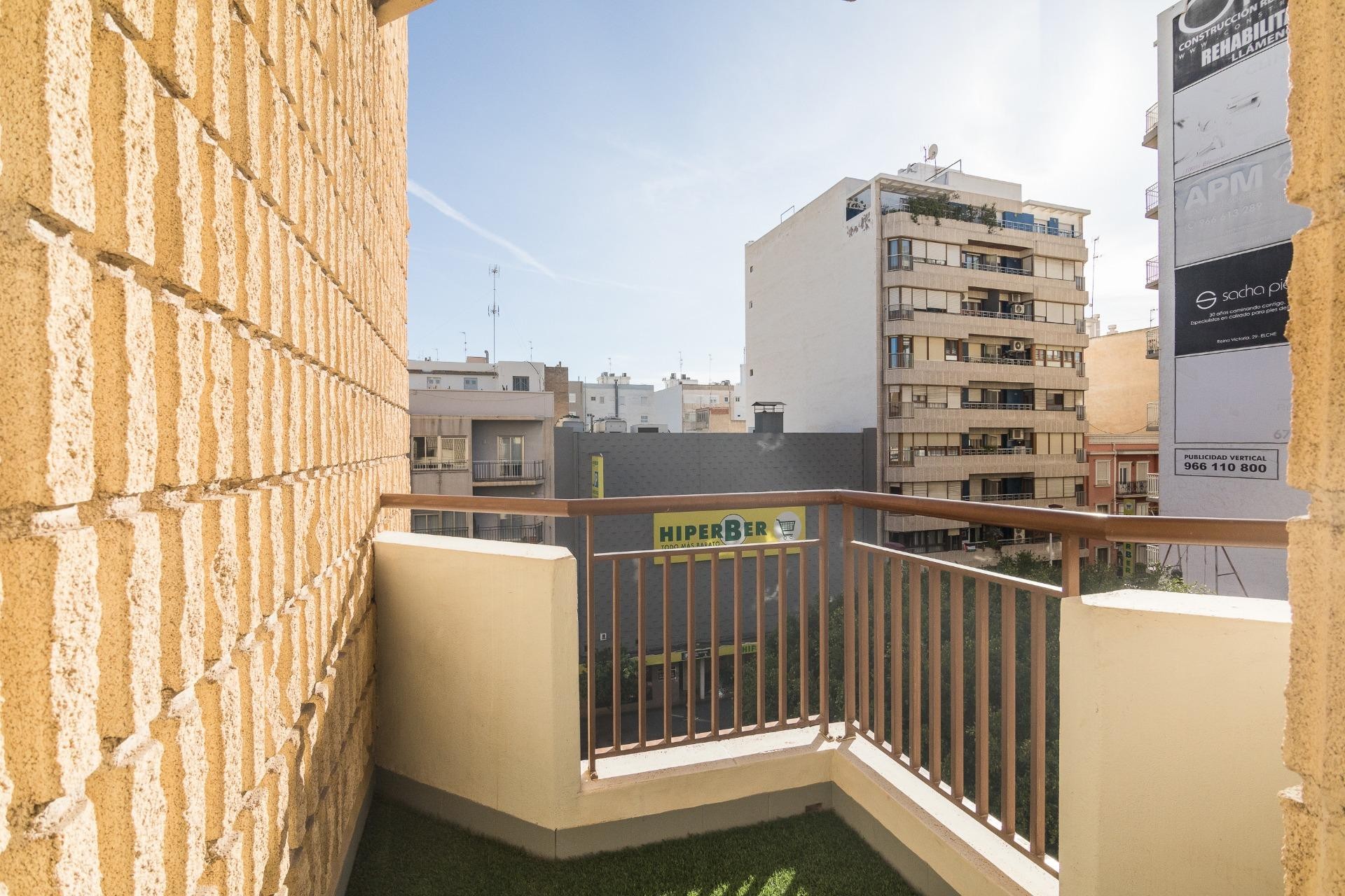 Resale - Apartment / flat - Elche - Center