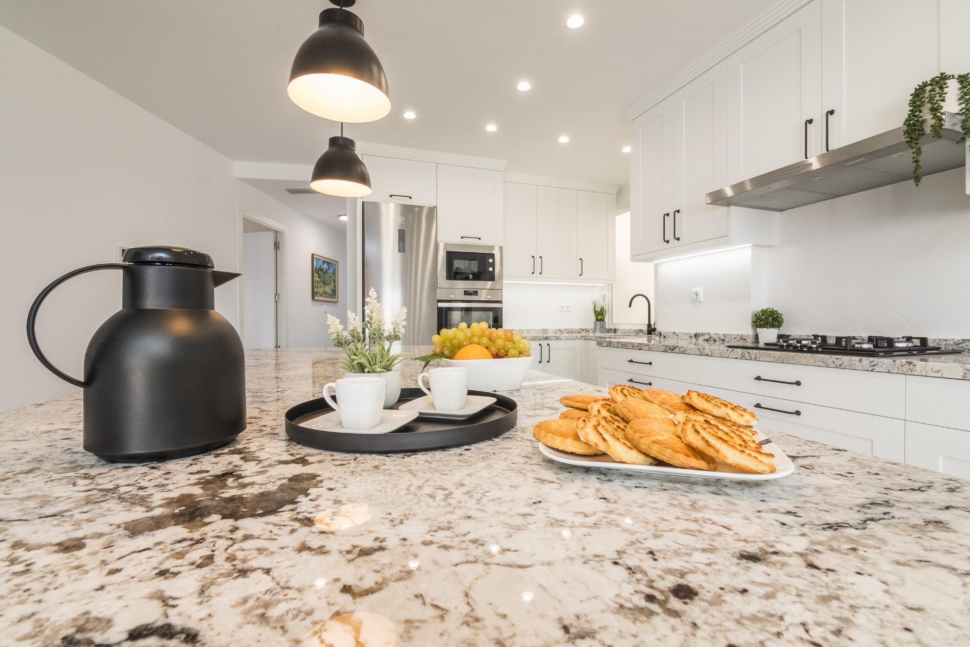 Resale - Apartment / flat - Elche - Center