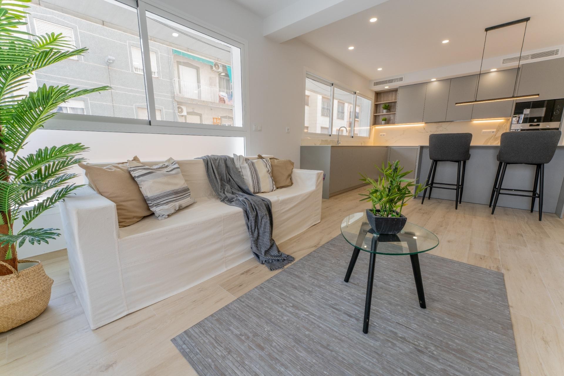 Resale - Apartment / flat - Elche - Center