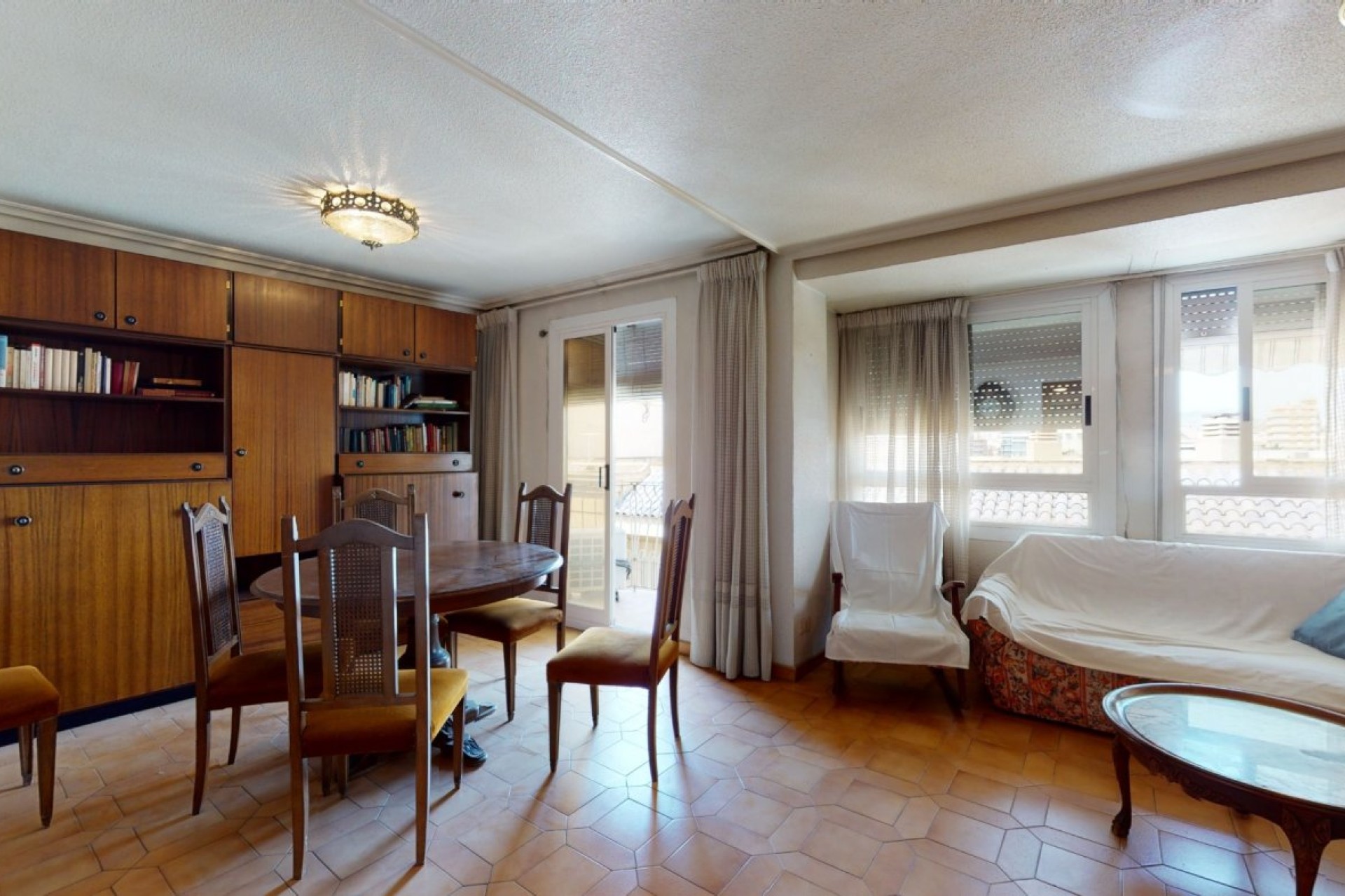 Resale - Apartment / flat - Elche - Center