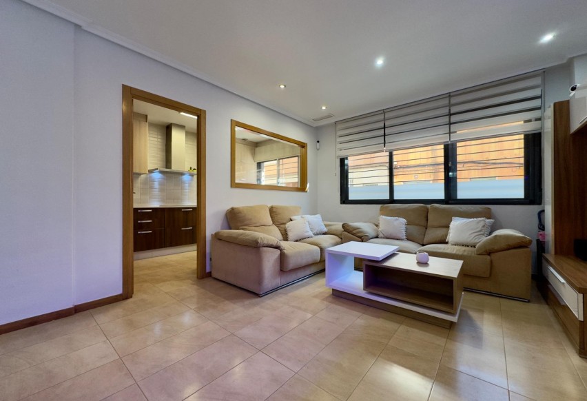 Resale - Apartment / flat - Elche - Corazon de Jesus