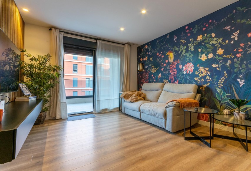 Resale - Apartment / flat - Elche - Corte Ingles