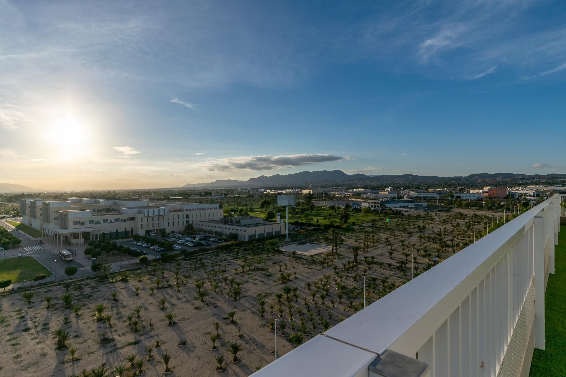 Resale - Apartment / flat - Elche - Corte Ingles