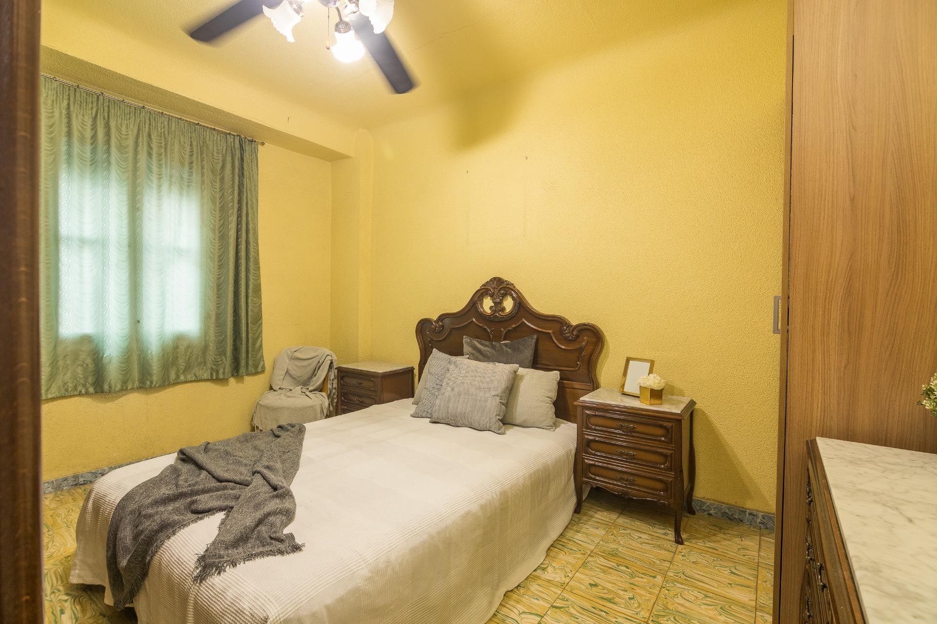 Resale - Apartment / flat - Elche - Corte Ingles