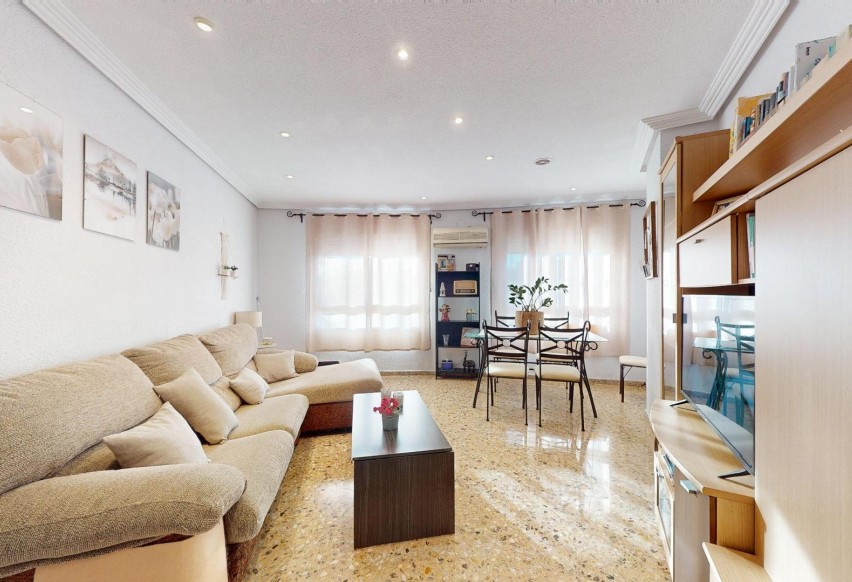 Resale - Apartment / flat - Elche - Cortes valencianas