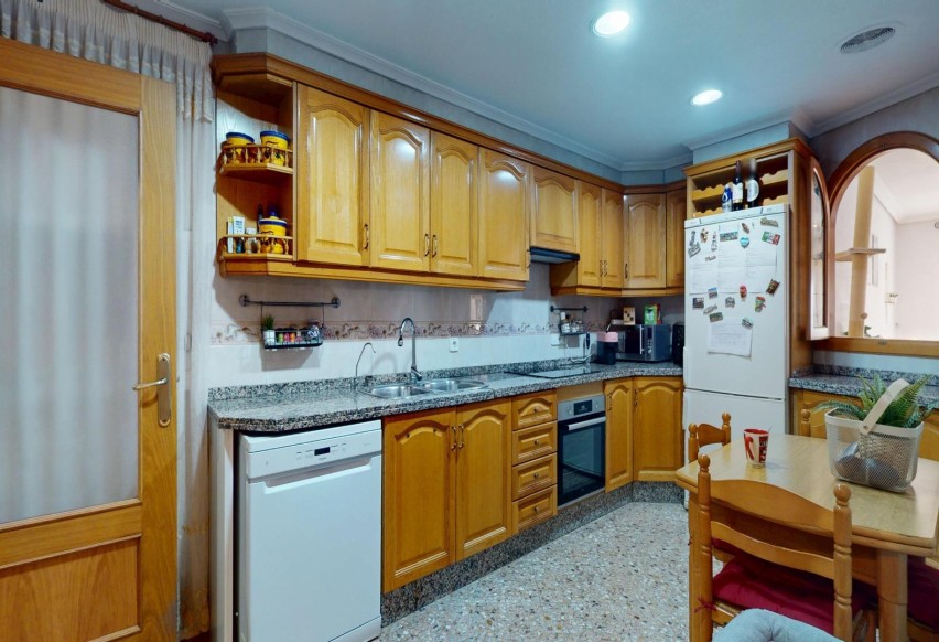 Resale - Apartment / flat - Elche - Cortes valencianas