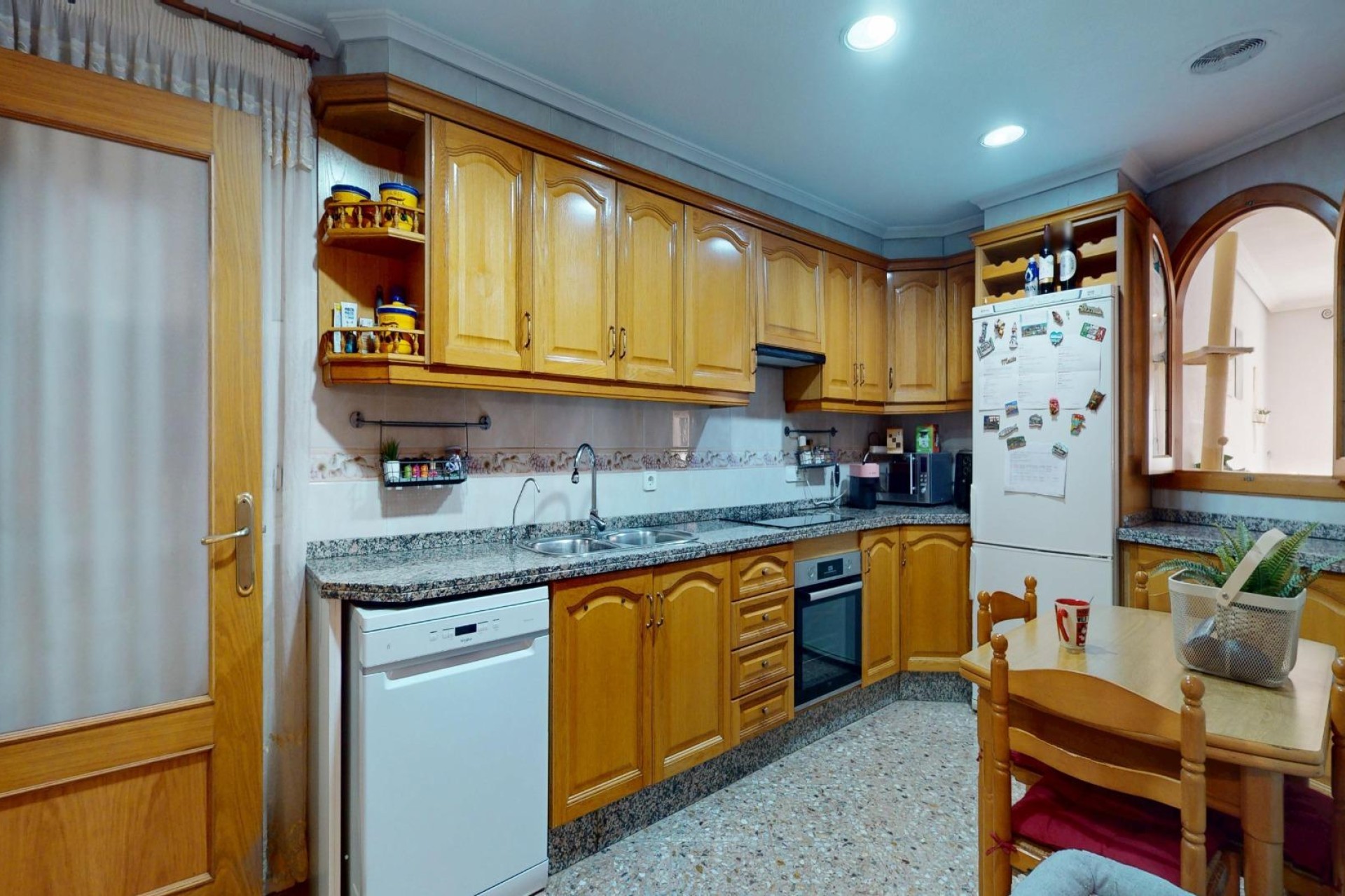 Resale - Apartment / flat - Elche - Cortes valencianas