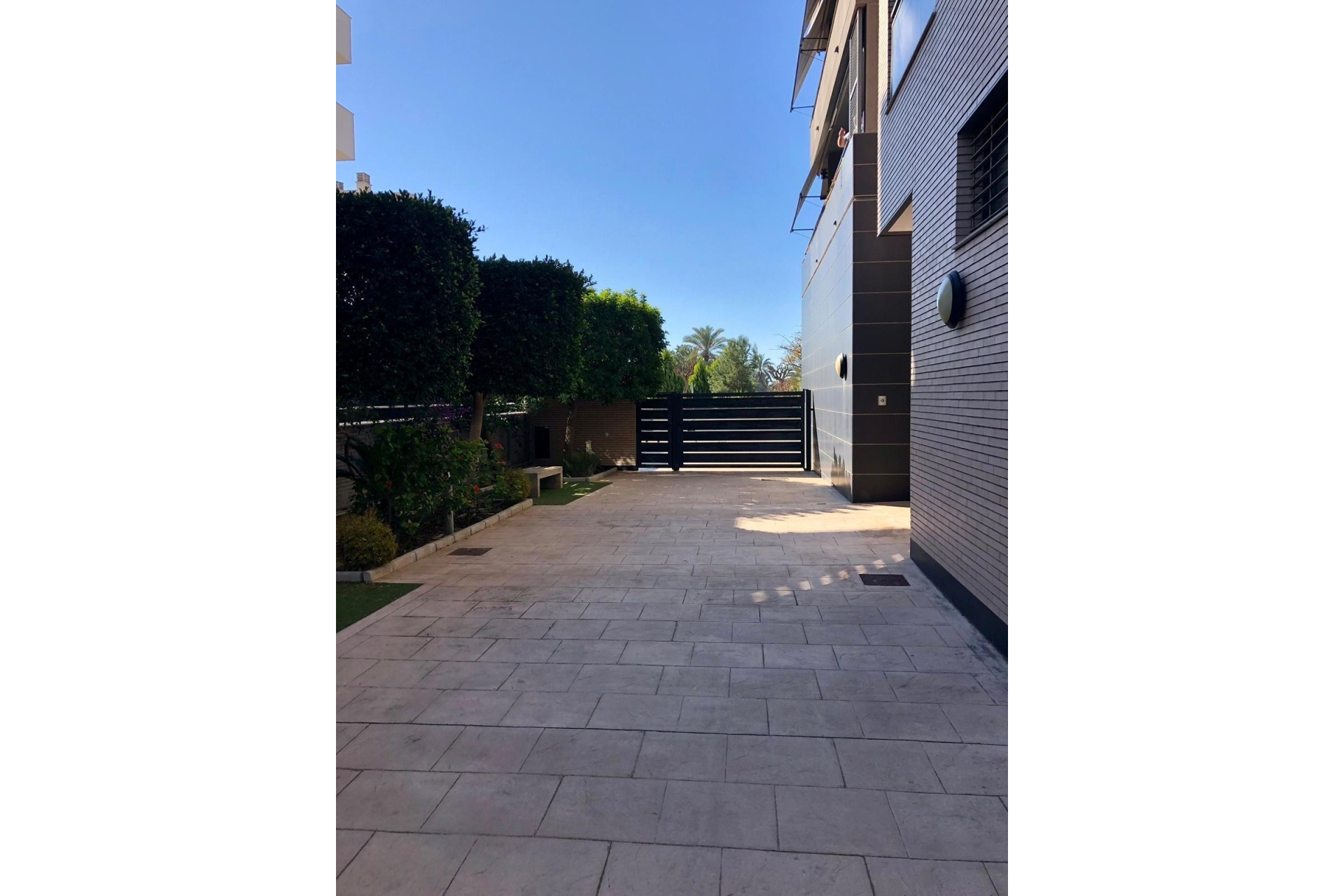 Resale - Apartment / flat - Elche - Huerto de Travalón